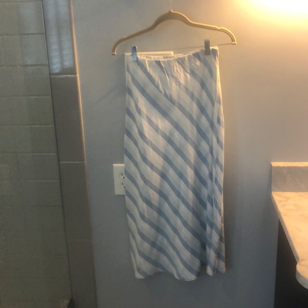 Bella Dahl skirt never worn